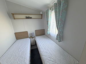 Bedroom- click for photo gallery